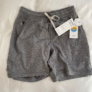 Never Been Worn Men's Vuori Shorts